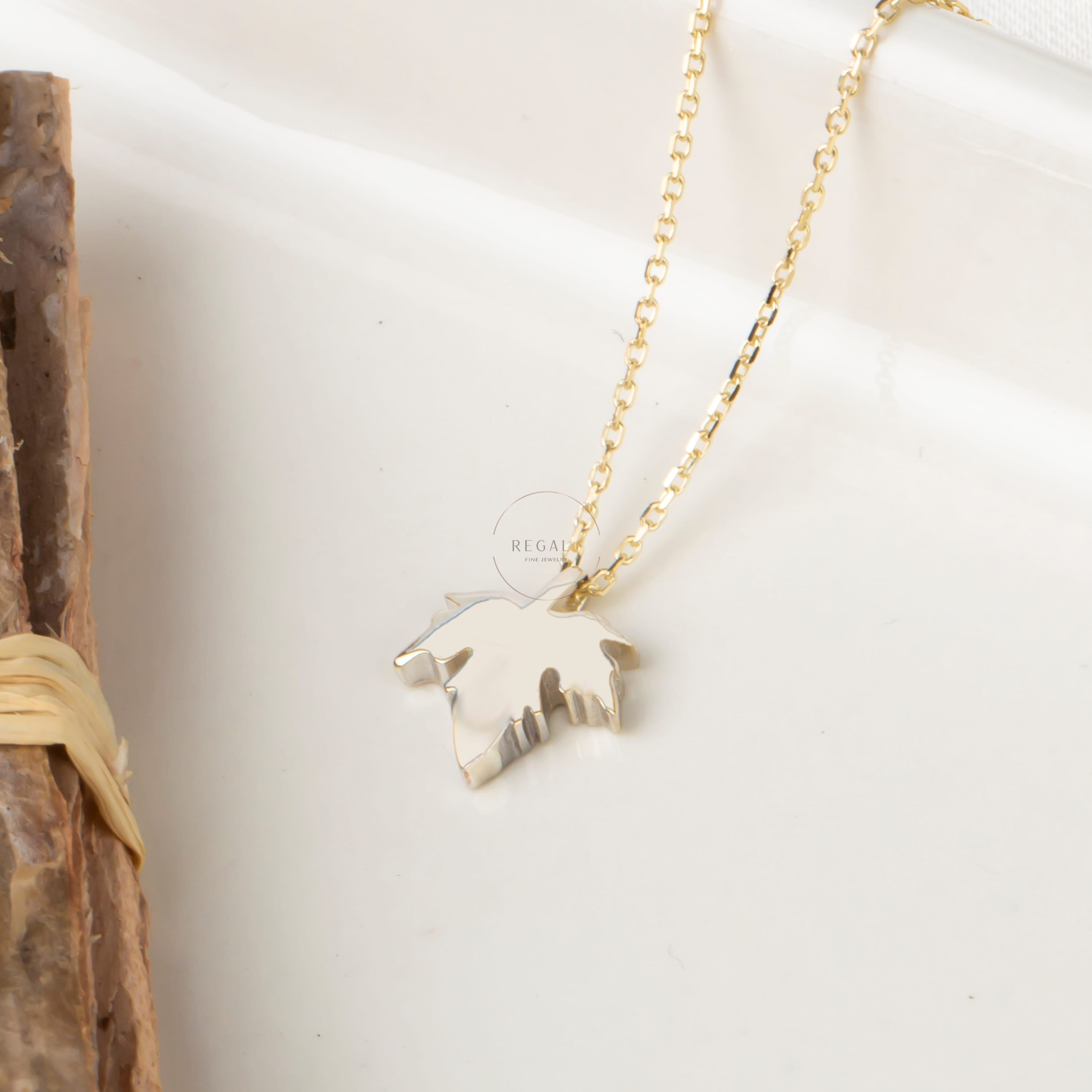 14K Solid Gold Maple Leaf Pendant Necklace